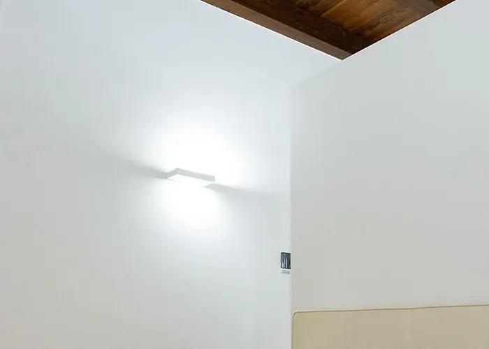 Graffiti Living Niglio 게스트하우스 3*