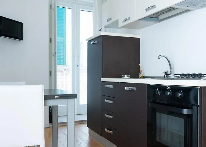 Graffiti Living Niglio 3*